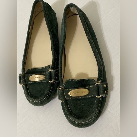 Michael kors  suade shoes 7.5 - Picture 1 of 7